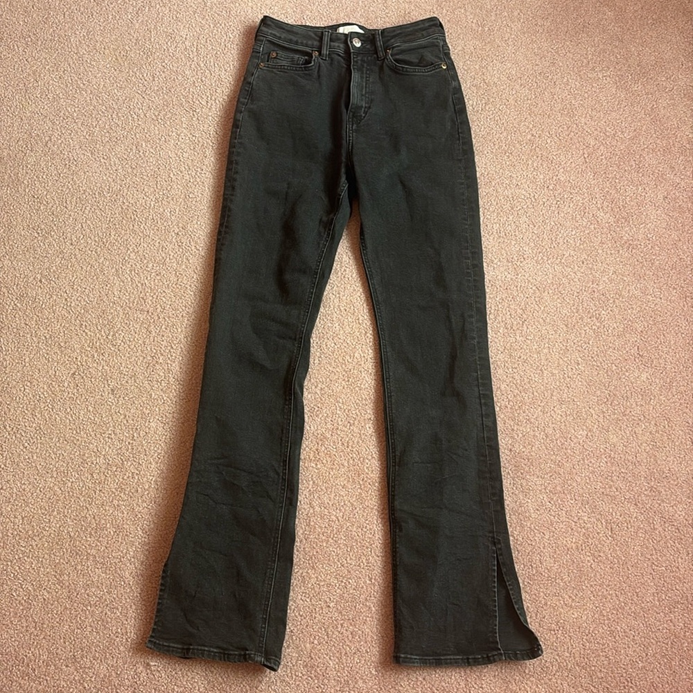 H&M Black Denim Jeans with Flare Slit Women’s Size 6
